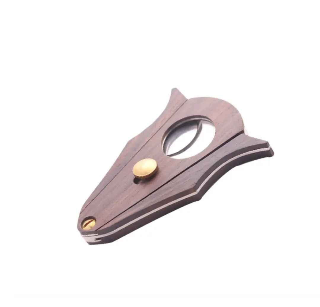 Double blade guillotine cigar cutter